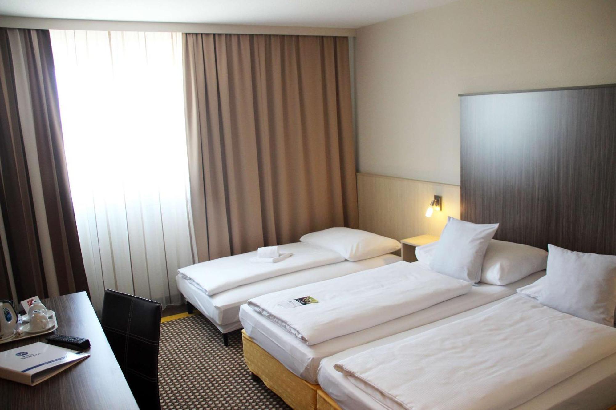 Best Western Smart Hotel Фезендорф Екстер'єр фото